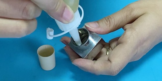 尼龙和金属粘接用什么胶？
